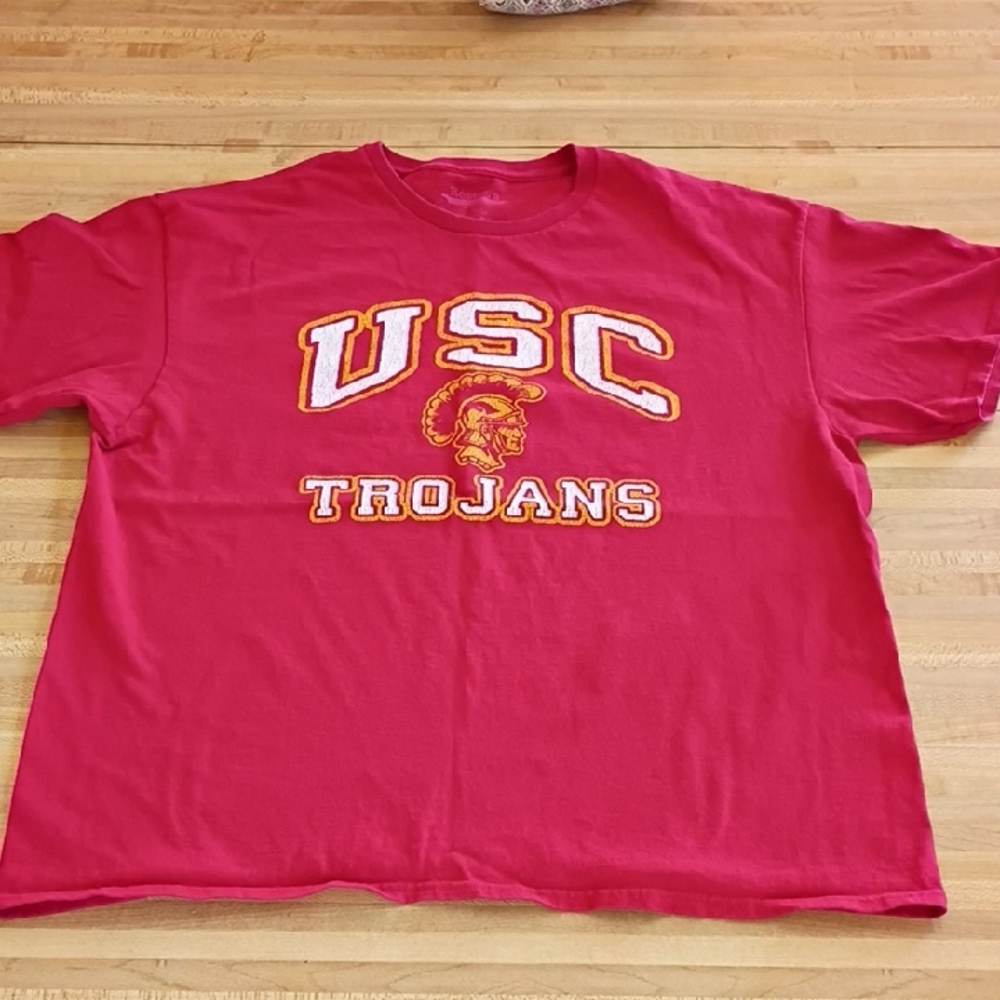 USC Trojans Red Logo Tee Size XL